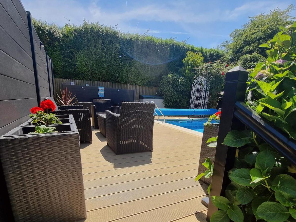 Beautiful Apartment With Private Pool Near Tenby Kilgetty Εξωτερικό φωτογραφία
